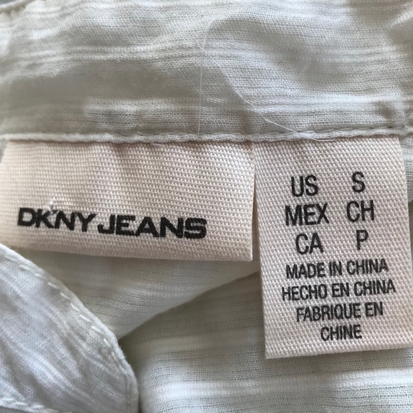 🌸 DKNY Off White Loose Fitting Blouse - Picture 7 of 8